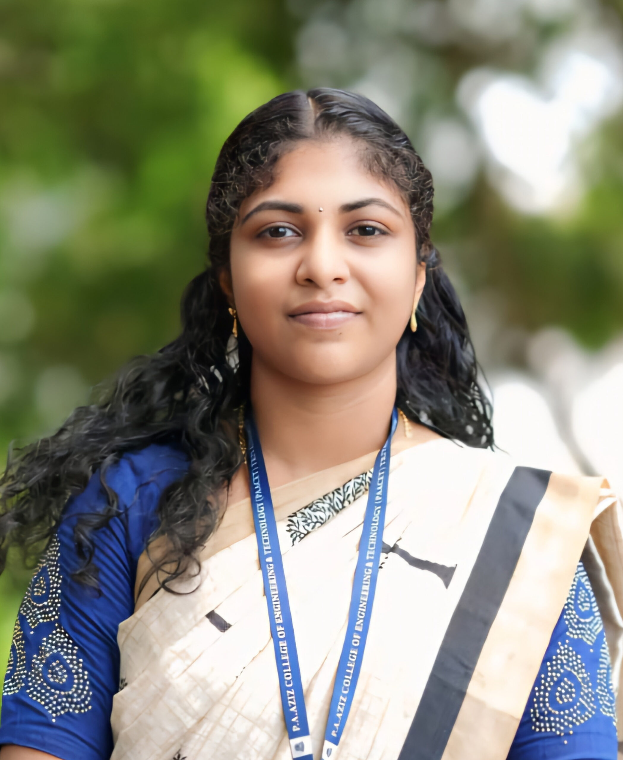 ANJALI MOHAN : Lecturer