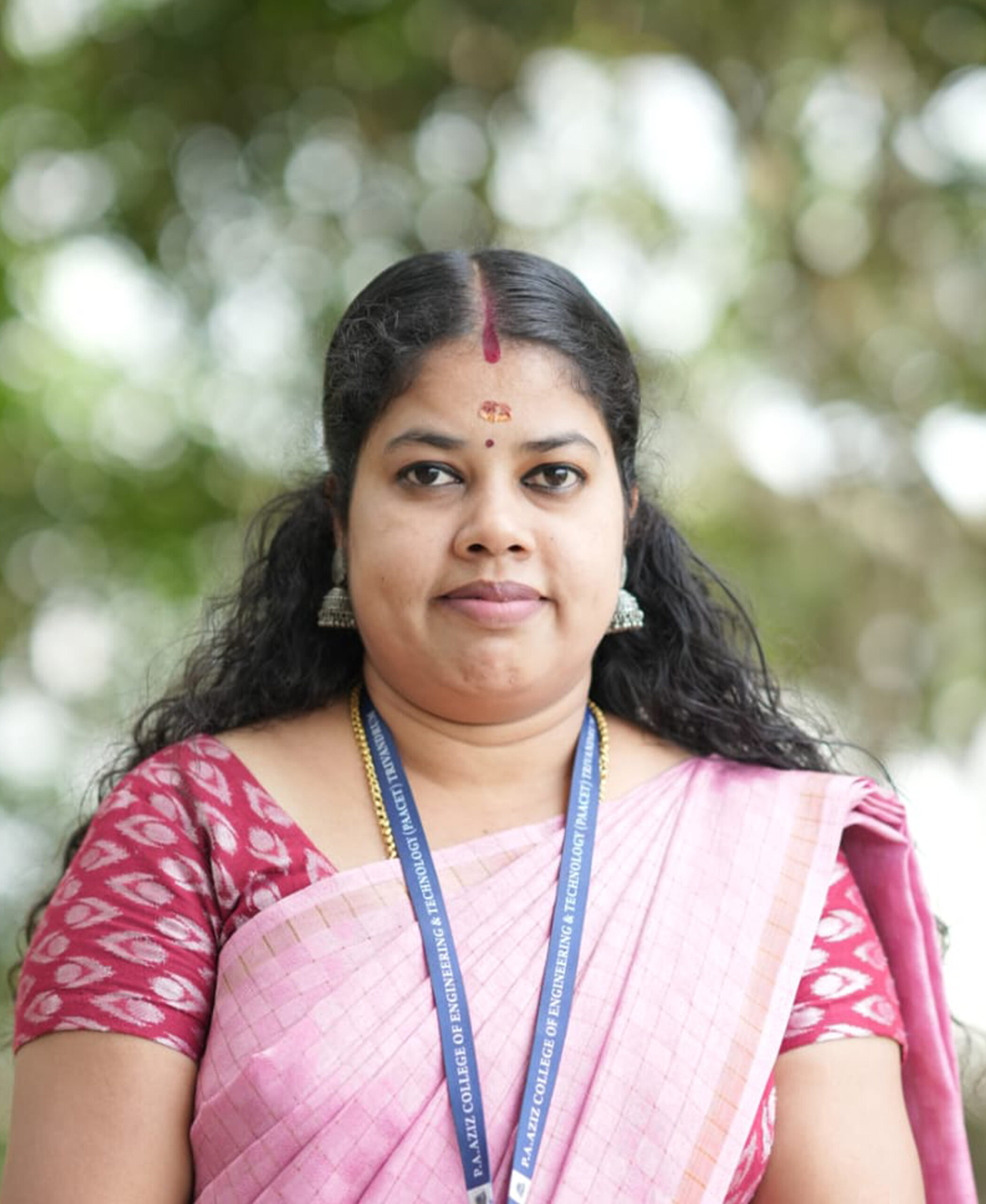 DHANUSHA.V : Administration Assistant